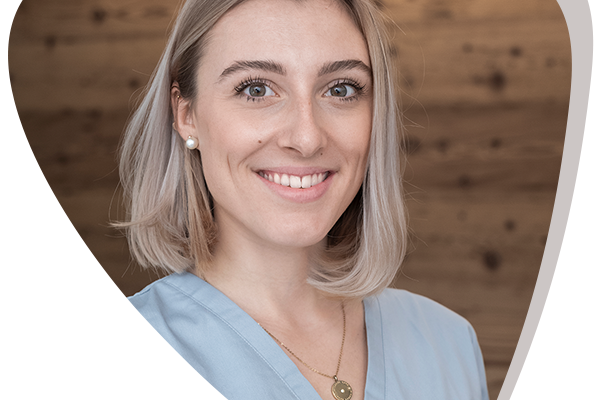 Dr. Karina Kupfer Kieferorthopädie Eggenfelden - Praxisklinik MundArt